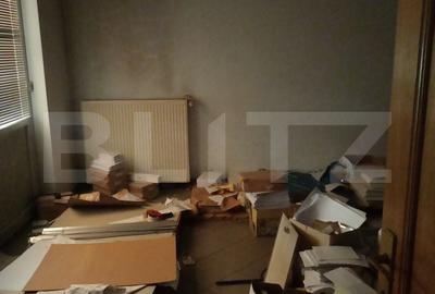 Casă cu 10 camere cu Teren 600 Mp în 22 Decembrie 1989 - 2