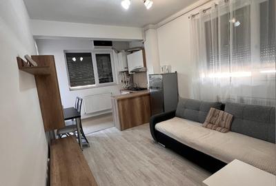 Apartament cu 2 camere semidecomandat, mobilat în Militari