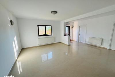 Casă cu 3 camere în Central