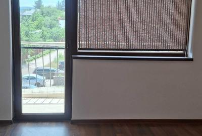 Apartament cu 2 camere decomandat în Bucium - 3