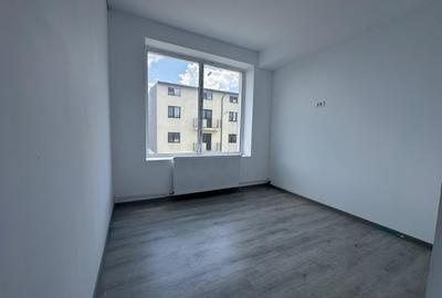 Spațiu comercial, de 141 mp, în Bragadiru - 12