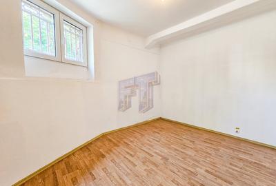 Apartament cu 3 camere decomandat în Armeneasca