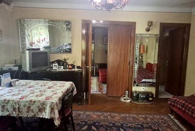 Casă cu 4 camere cu Canalizare în Cotroceni - 4