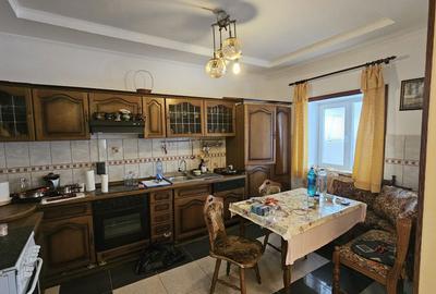Casă individuală cu 6 camere cu Teren 12000 Mp în Bălănești - 9