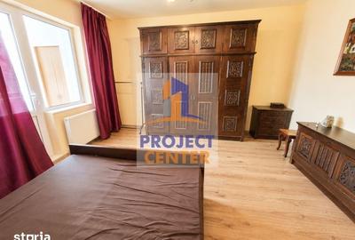 Apartament cu 3 camere decomandat în Craiovei - 2