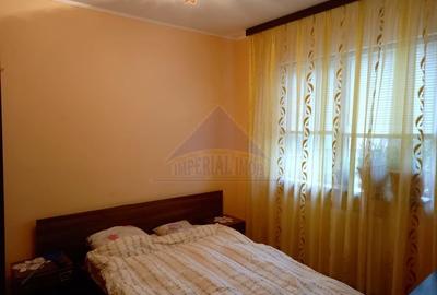 Casă individuală cu 6 camere cu Teren 2700 Mp în Nuci - 3