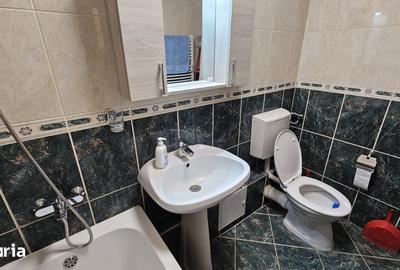 Apartament cu 2 camere decomandat, mobilat în Grivița