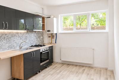 Apartament cu 2 camere decomandat în Roșu