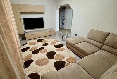 Apartament cu 3 camere în Micro 4