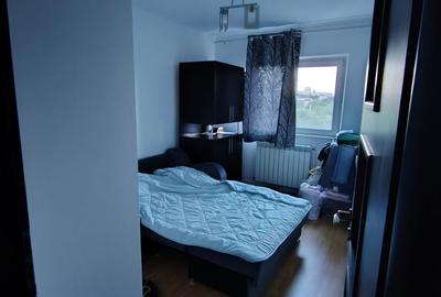 Apartament cu 4 camere decomandat în Alexandru cel Bun - 3
