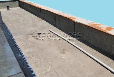 Apartament cu 2 camere decomandat în Poarta 6