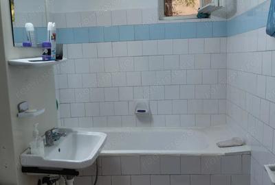 Apartament cu 3 camere decomandat în Central - 3