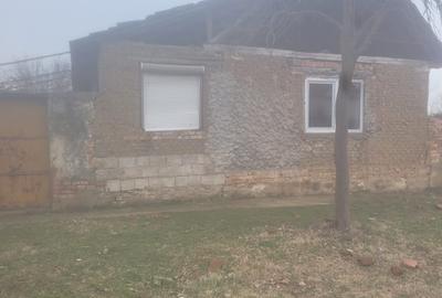 Casă cu 4 camere în Central - 6