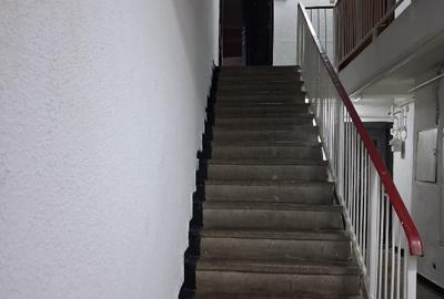 Apartament cu 3 camere decomandat în Central - 2