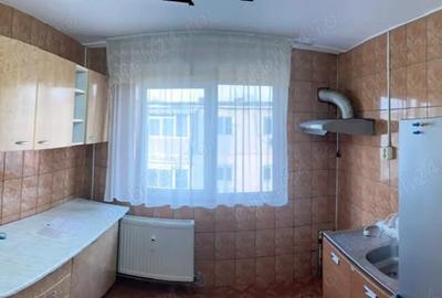 Apartament cu 3 camere decomandat în Central - 3