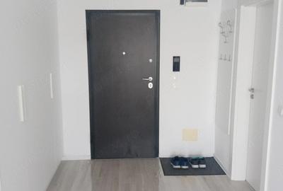 Apartament cu 2 camere semidecomandat în Timpuri Noi