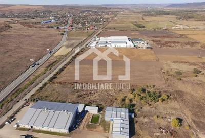 Teren de 10073 mp, în Răscruci