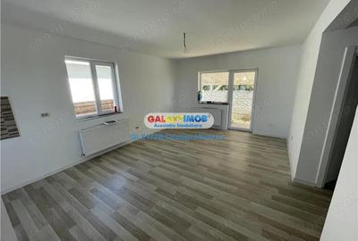 Casă cu 4 camere cu Teren 280 Mp în Crevedia - 14