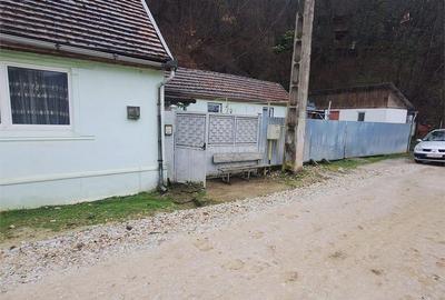 Casă cu 6 camere cu Teren 150 Mp în Central - 20