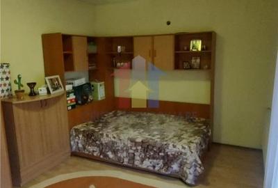 Casă cu 5 camere cu Teren 231 Mp în Chercea - 3