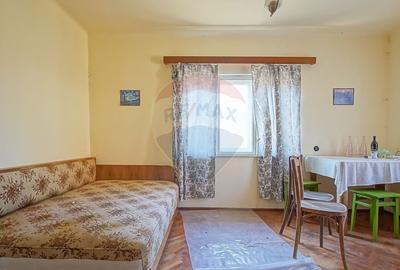 Casă individuală cu 2 camere cu Teren 230 Mp în Schei - 10