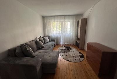 Apartament cu 3 camere decomandat în Tătărași - 2
