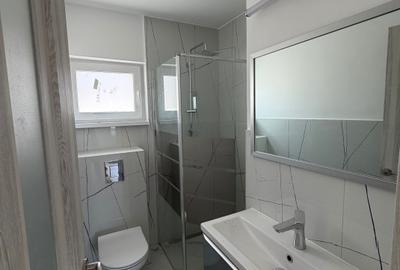 Casă cu 3 camere în Frumușani