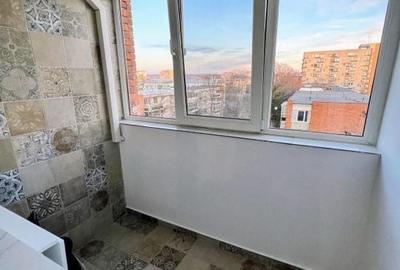 Garsonieră decomandată în Brazda lui Novac