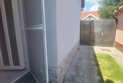 Casă cu 3 camere cu Teren 400 Mp în Iosia - 4