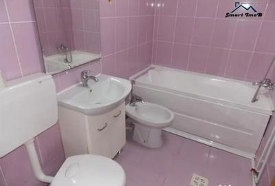 Apartament cu 5 camere semidecomandat în Vasile Aaron