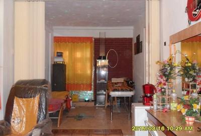 Spațiu comercial, de 80 mp, în Niuved