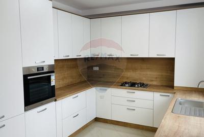 Casă individuală cu 4 camere cu Teren 297 Mp în Cristian - 19