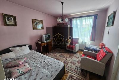 Apartament cu 2 camere decomandat în Aleea Carpați