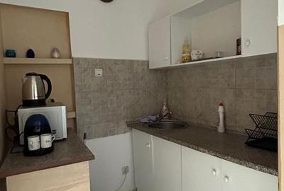 Casă cu 9 camere cu Teren 350 Mp în Sânmartin - 8