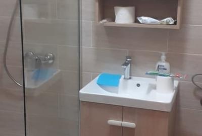 Casă cu 3 camere cu Teren 100 Mp în Central