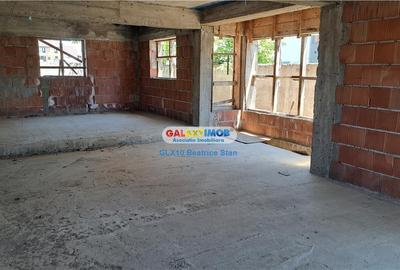 Casă cu 4 camere cu Teren 268 Mp în Est - 17
