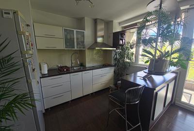 Apartament cu 2 camere decomandat în Sat Vacanță - 13