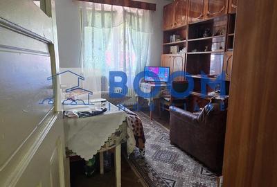 Casă cu 4 camere cu Teren 403 Mp în 1 Mai