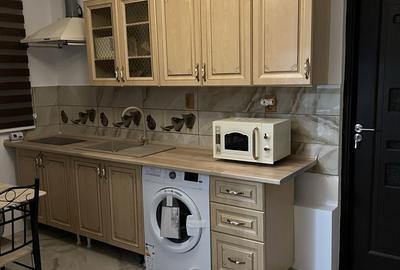 Apartament cu 3 camere decomandat în Centrul Istoric - 2