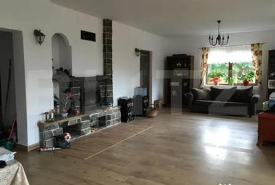 Casă cu 1 camere cu Teren 1500 Mp în Central - 11