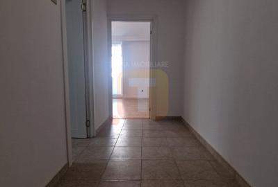Apartament cu 2 camere decomandat în Precista - 6