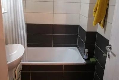 Apartament cu 3 camere decomandat, mobilat în Sălăjan - 1