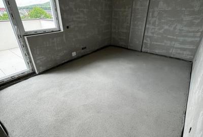 Apartament cu 3 camere semidecomandat în Florești - 4