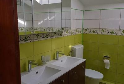 Casă cu 5 camere cu Teren 300 Mp în Giroc - 9