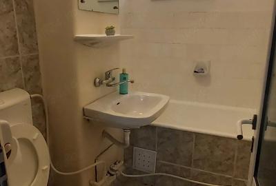 Spațiu comercial, de 55 mp, în Central - 3