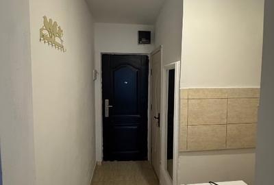 Garsonieră decomandată în Complex Studențesc - 1