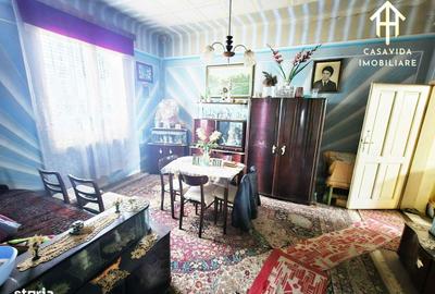 Casă cu 4 camere cu Teren 636 Mp în Central