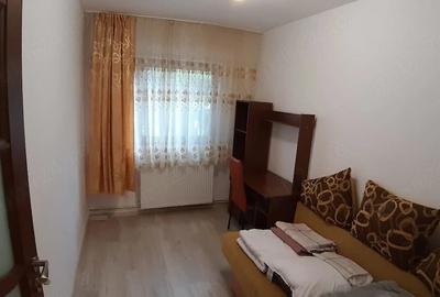 Apartament cu 4 camere decomandat în Griviței