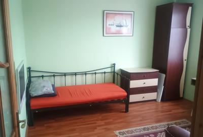 Apartament cu 2 camere decomandat în Precista - 1