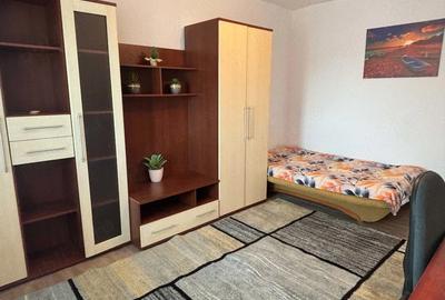 Garsonieră decomandată în Girocului - 1